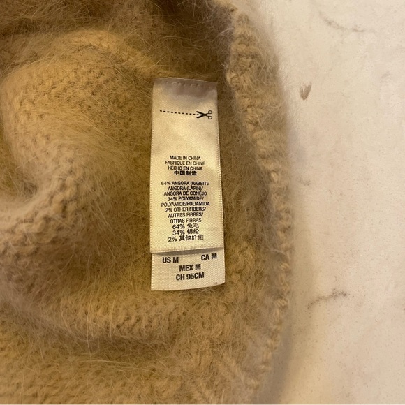 Juicy Couture 💛 Angora Sweater in Yellow & Tan Size M - Picture 9 of 9